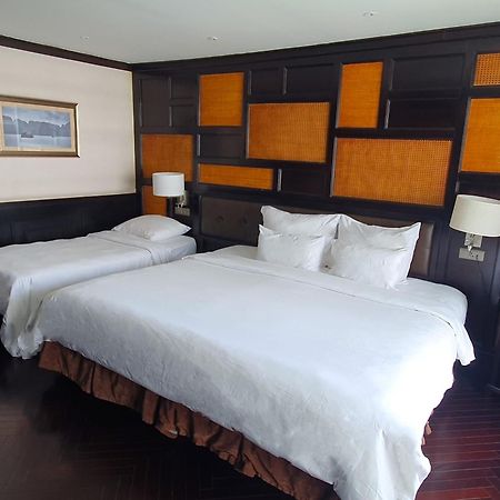 Ambassador Cruise Halong Bay Hotell Ha Long Eksteriør bilde