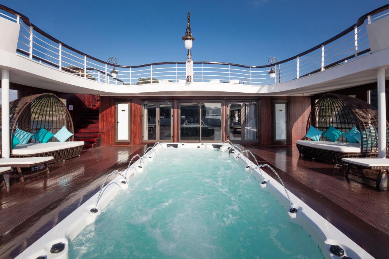 Ambassador Cruise Halong Bay Hotell Ha Long Eksteriør bilde