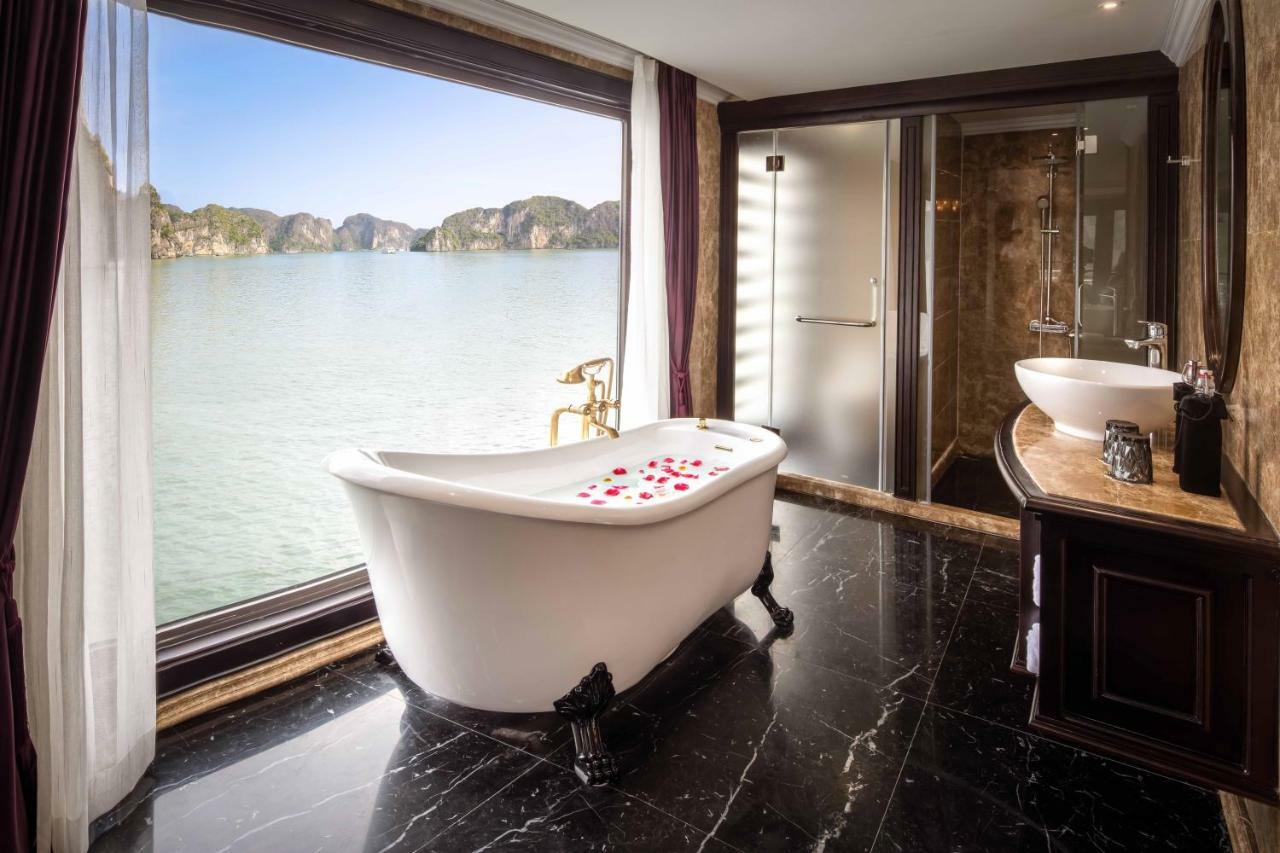 Ambassador Cruise Halong Bay Hotell Ha Long Eksteriør bilde